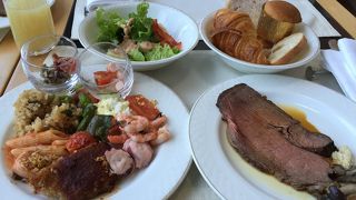 ゆったりできるランチビュッフェ