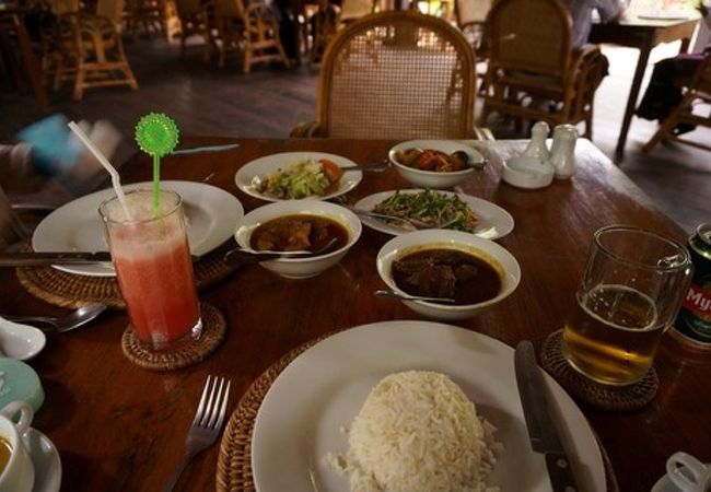 外国人にもおいしいミャンマー料理