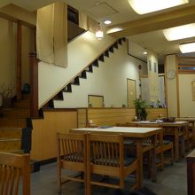 店内の様子　宴会も二階で出来るようです