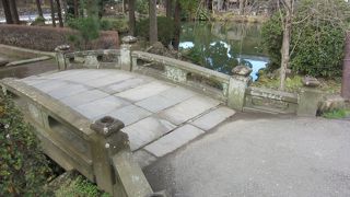 境内外の前庭と境内の方丈庭園