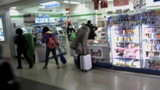 沖縄食の強いお弁当などがいっぱい