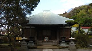 鎌倉から遠く離れた、落ち着いたお寺