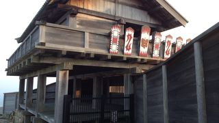 謎だらけの古代の城