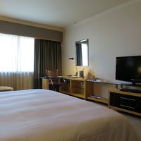 家具類の高さも抑えてあり、客室が広く感じられます 