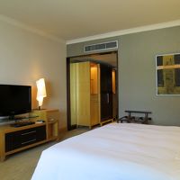 ナチュラルカラーの木目調ですから、気持ち良く過ごせます 