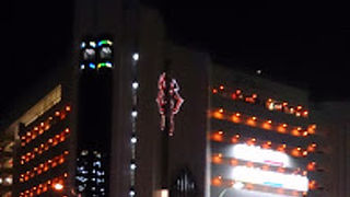 夜遅くまで営業