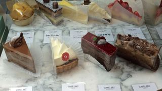 DEAN & DELUCA　品川で、スイーツをテイクアウト
