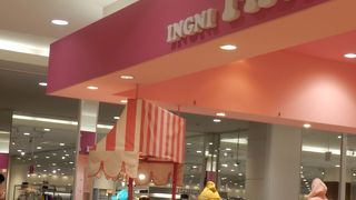 おませな女の子向け衣類