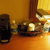 水とコーヒーの粉があった