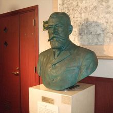 ベルツ博士の胸像