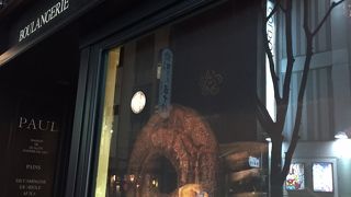 パンを買うならここ！