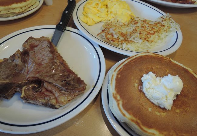 朝からTボーンステーキが食べれるスポット