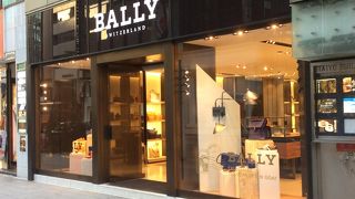 スイスの老舗ブランド