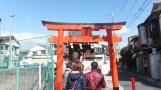 「無病息災」のご利益のあるお稲荷さんです