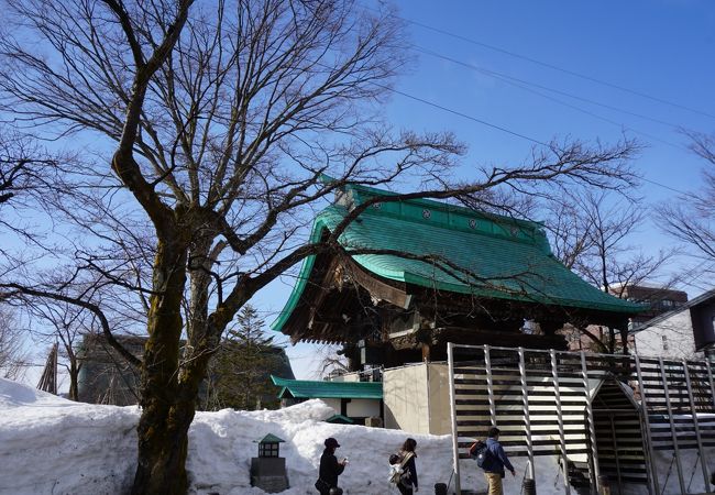 山門は、市指定文化財