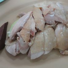 念願？のもも肉だけの皿