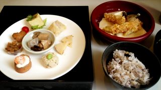 とうふや豆蔵 滝ノ水店