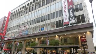 変わり身の早い吉祥寺ではもう古参組に