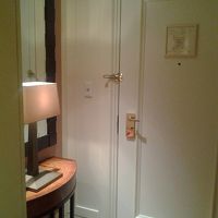 お部屋の入り口