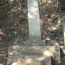 初代藩主、吉川広家公の墓所。古色蒼然、長い歴史を感じます。
