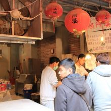 頼阿婆芋圓は人気です