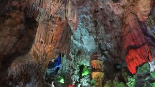 世界遺産の鍾乳洞