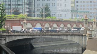 肉の万世の香り