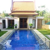 プールを部屋で満喫！