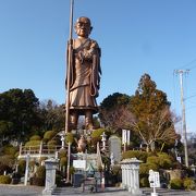 山頂にある子安大師尊像が見もの