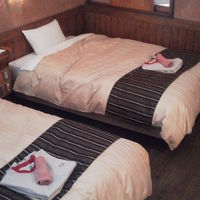 ベッドと部屋着です