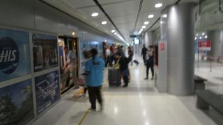 到着後、車内検査があります