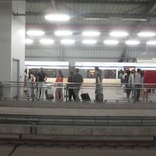 マッカサン駅 (ARL)