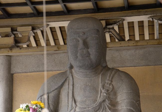 大仏様みたいなお地蔵さま