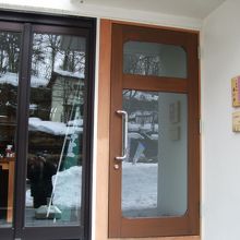 日帰り温泉施設「大滝乃湯」の食事処です