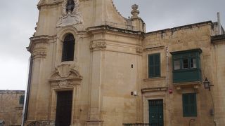 シティゲートに入ってすぐ右側