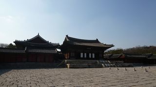 ここは観光客も少ない穴場です。