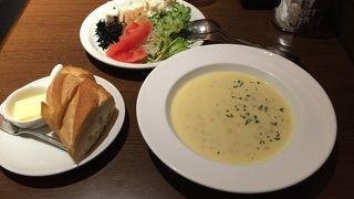 ランチで利用しました。
