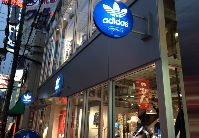 アディダス オリジナルスショップ心斎橋 クチコミ アクセス 営業時間 心斎橋 淀屋橋 フォートラベル