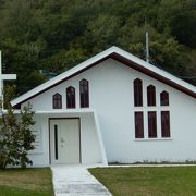 歴史ある小さな教会