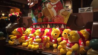 プーさんに囲まれて幸せを感じられます！！