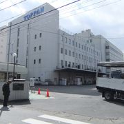 志村坂上駅周辺には凸版印刷の建物がたくさんあります。