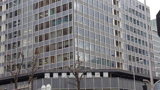 駅前ビルの第一号