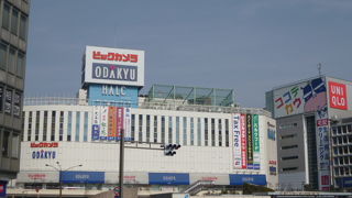 スポーツブランドが多数。