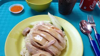 天天海南鶏飯のチキンライス