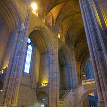 聖堂内部は、オーディオガイドを聞きながら見学しました