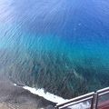 絶景！青い海の濃淡・コントラストを楽しんで！