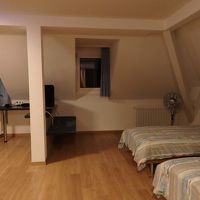 こちらにもベッドです。