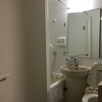 一般的なバスルームです