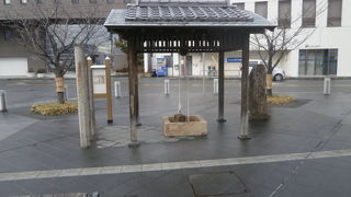 伝令が口を潤したところ