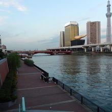 舟付き場に向かう途中の景色